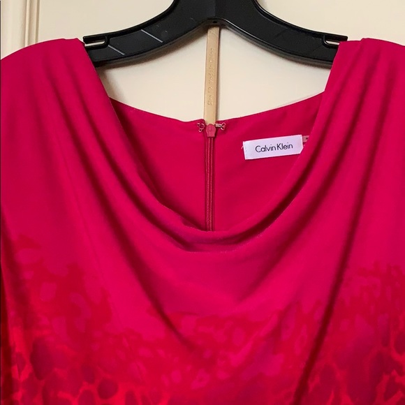 Dress - Picture 3 of 6